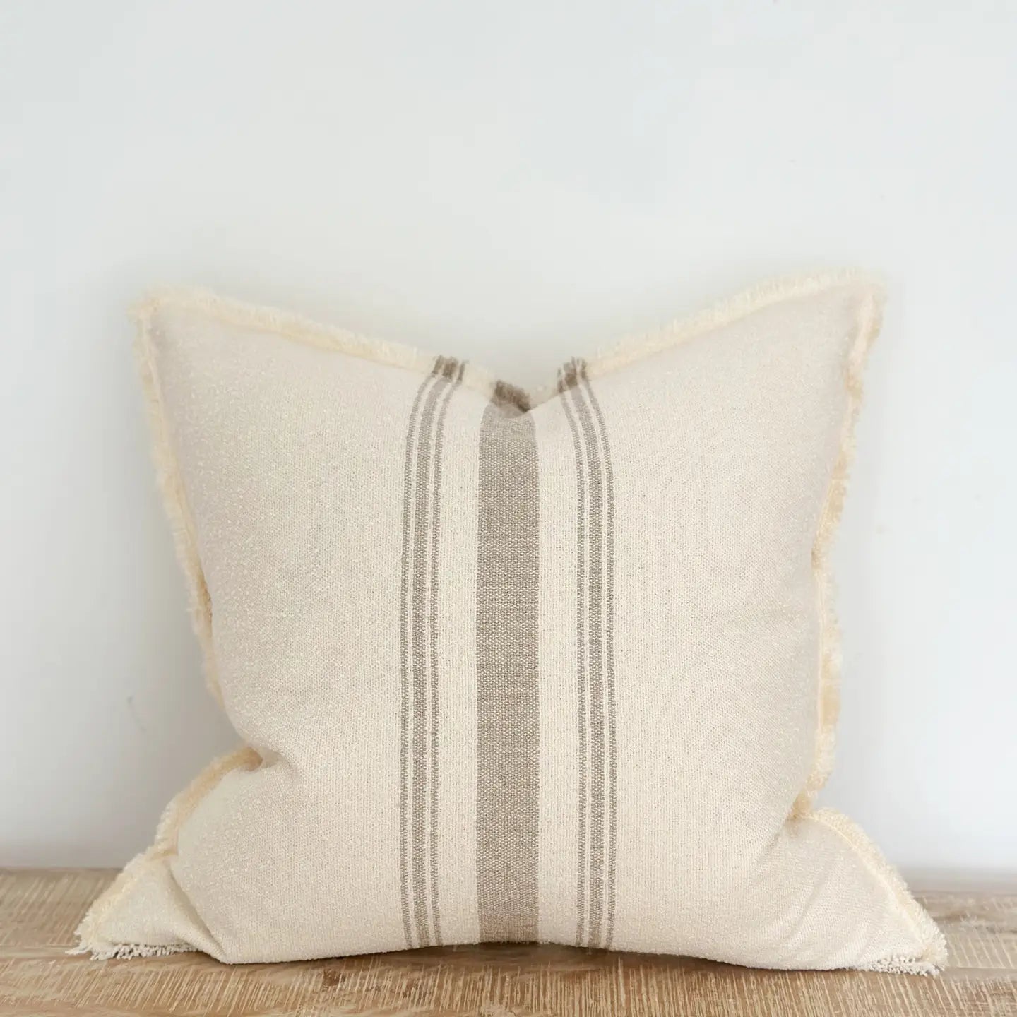 Kissenbezug Ellie 45x45 - Greige Stripe
